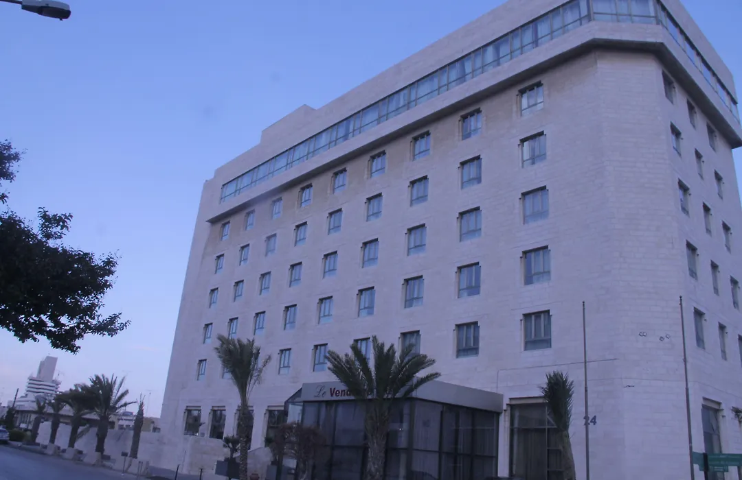 Le Vendome Hotel-1
