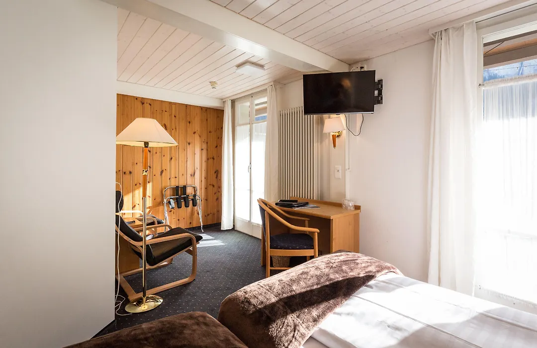 Hotel Oberland-1