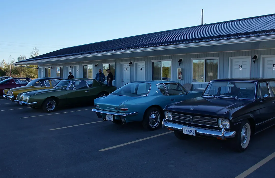 Robyn'S Motel-1
