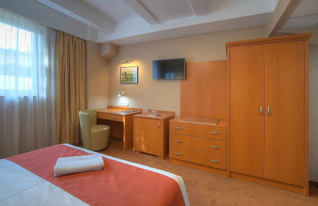 Anna Hotel-1