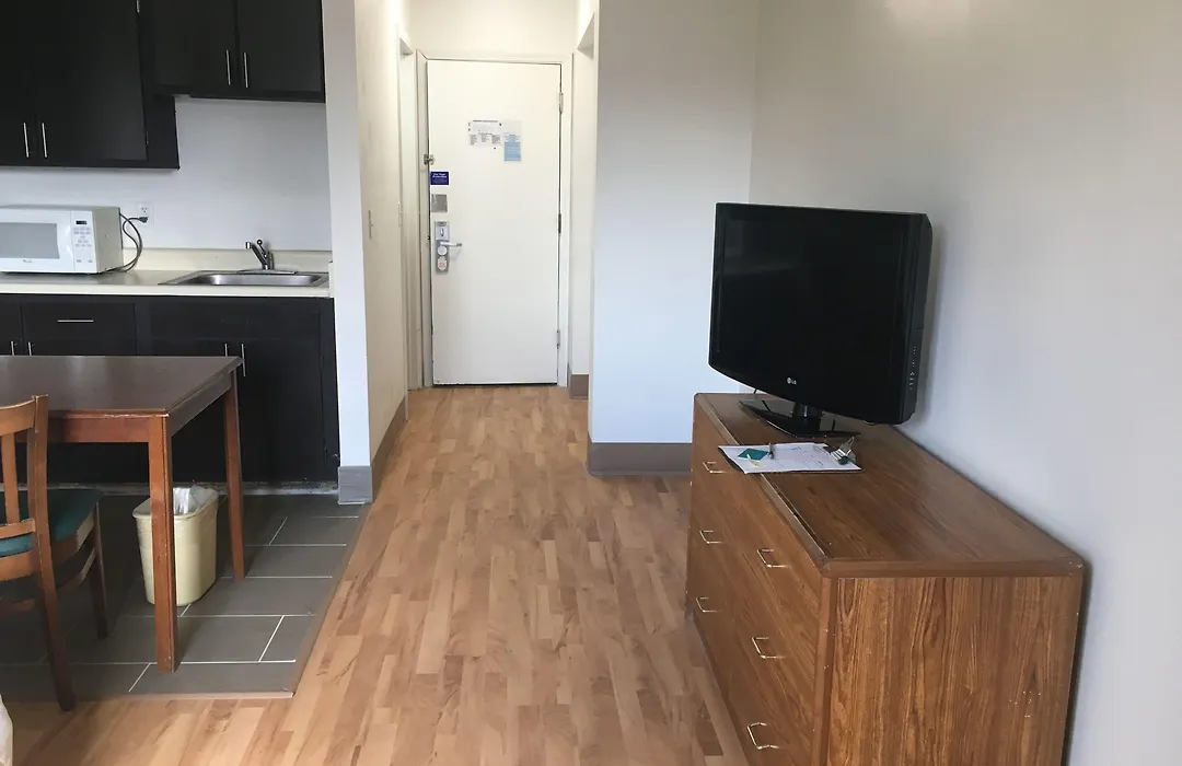 Welcome Suites Hazelwood Extended Stay Hotel-1