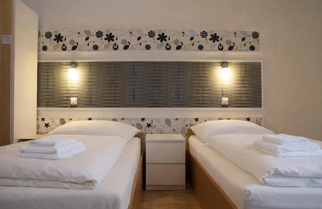 Pension Central Nuernberg-Fuerth-1