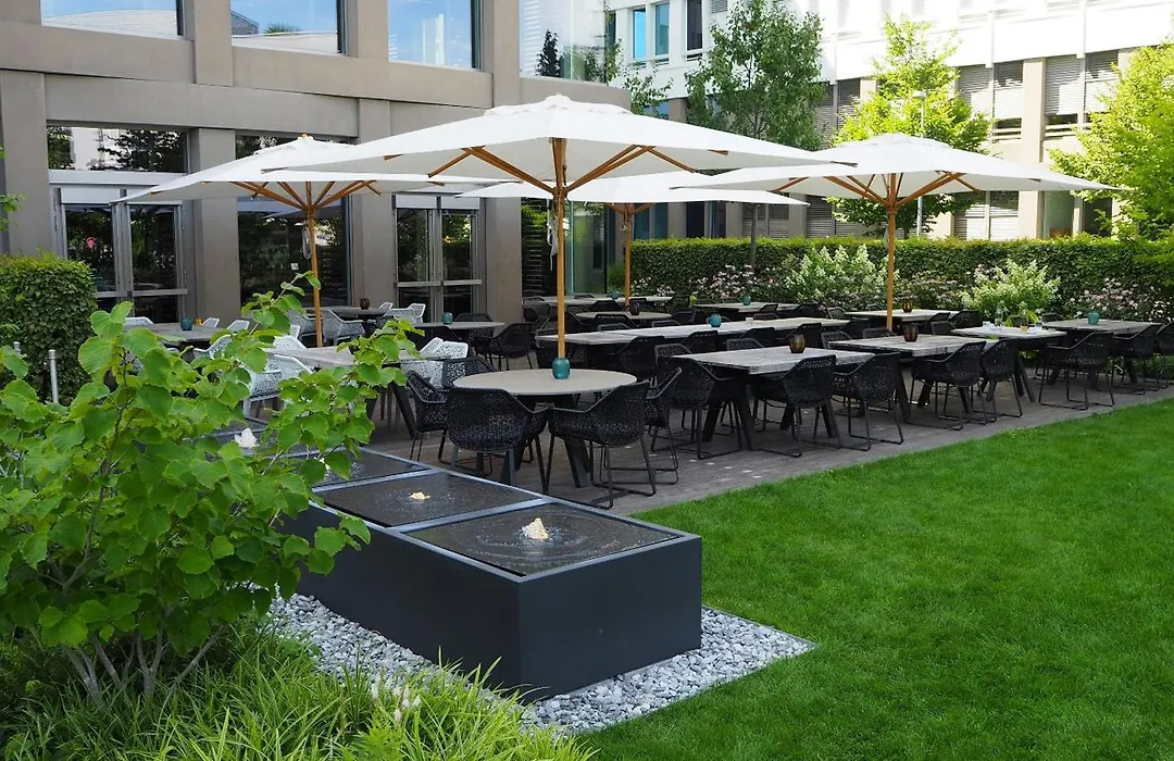 Motel One Muenchen-Campus-1