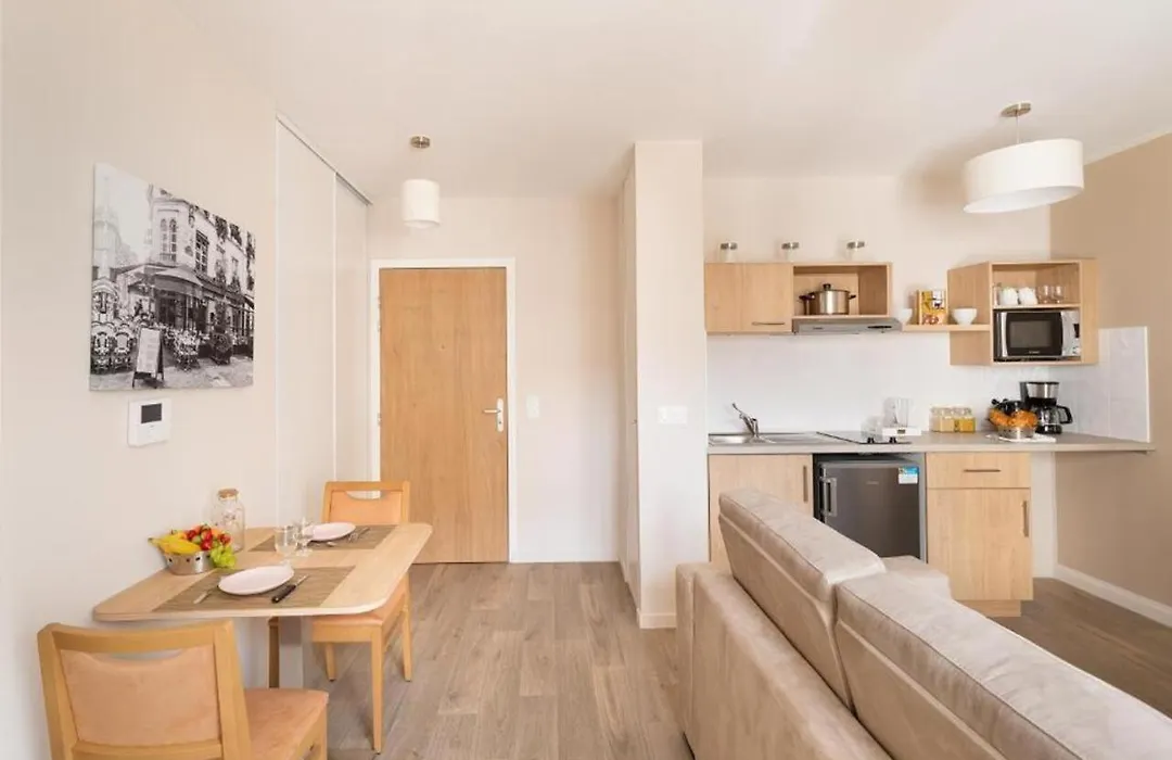 Zenao Appart'hôtels Montreuil-1