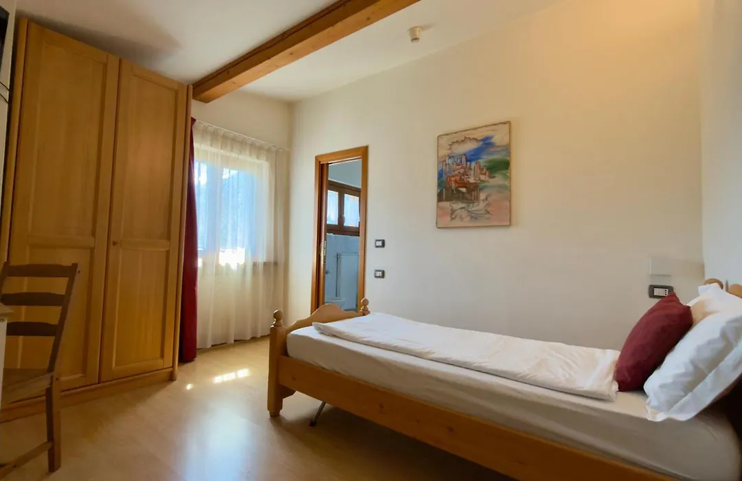 Casteluce Hotel Funivie-1