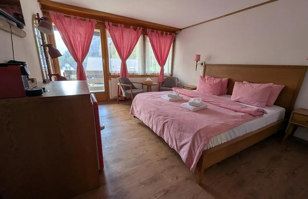 Hotel Schützen Lauterbrunnen-1