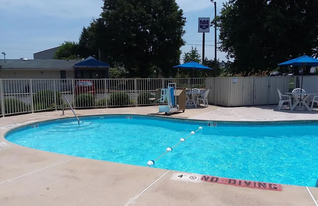Knights Inn Burlington Nc-1