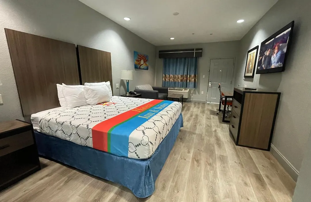 Haven Inn & Suites Downtown Houston.-1