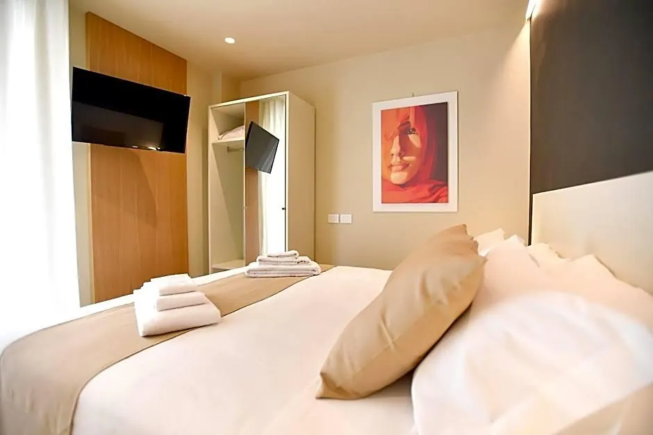 Nina B&B-1
