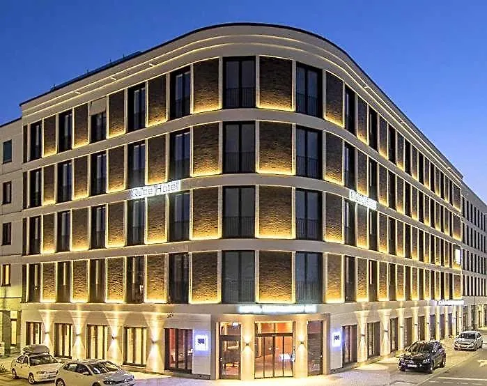 Qube Hotel Bahnstadt-1