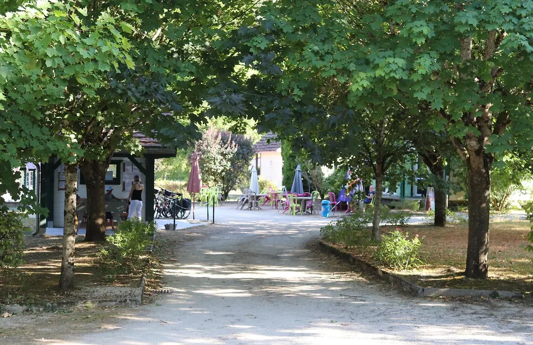 Village-Chalets Le Rû du Pré-1