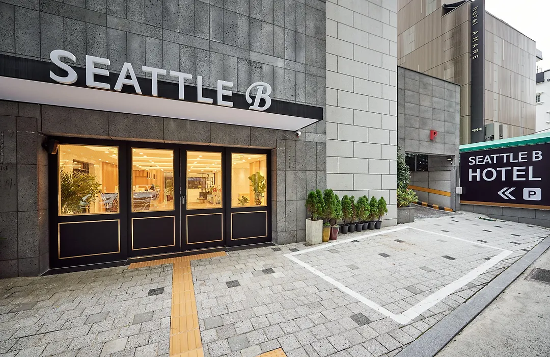 Seattle B Hotel-1