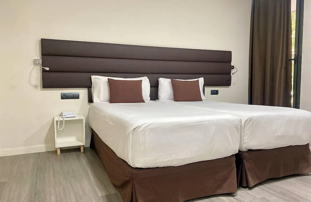 Bcn Urbaness Hotels Del Comte-1