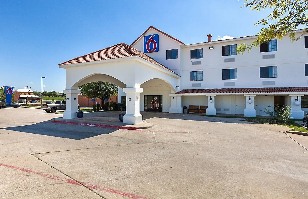 Motel 6-Bedford, Tx - Fort Worth-1