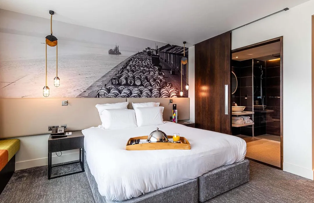 Pullman Liverpool-1