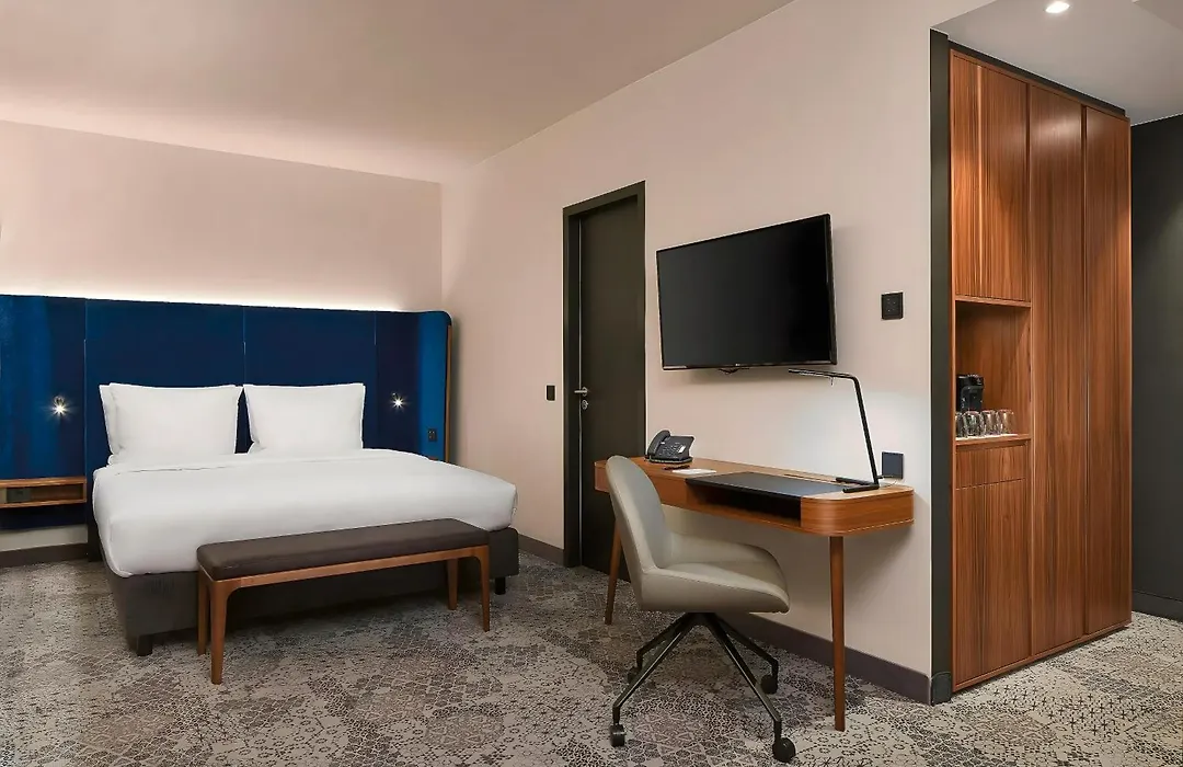 Leonardo Royal Hotel Munich Bavaria Towers-1
