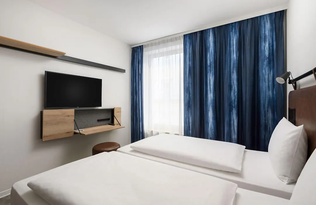 Danubius Hotel District V-1