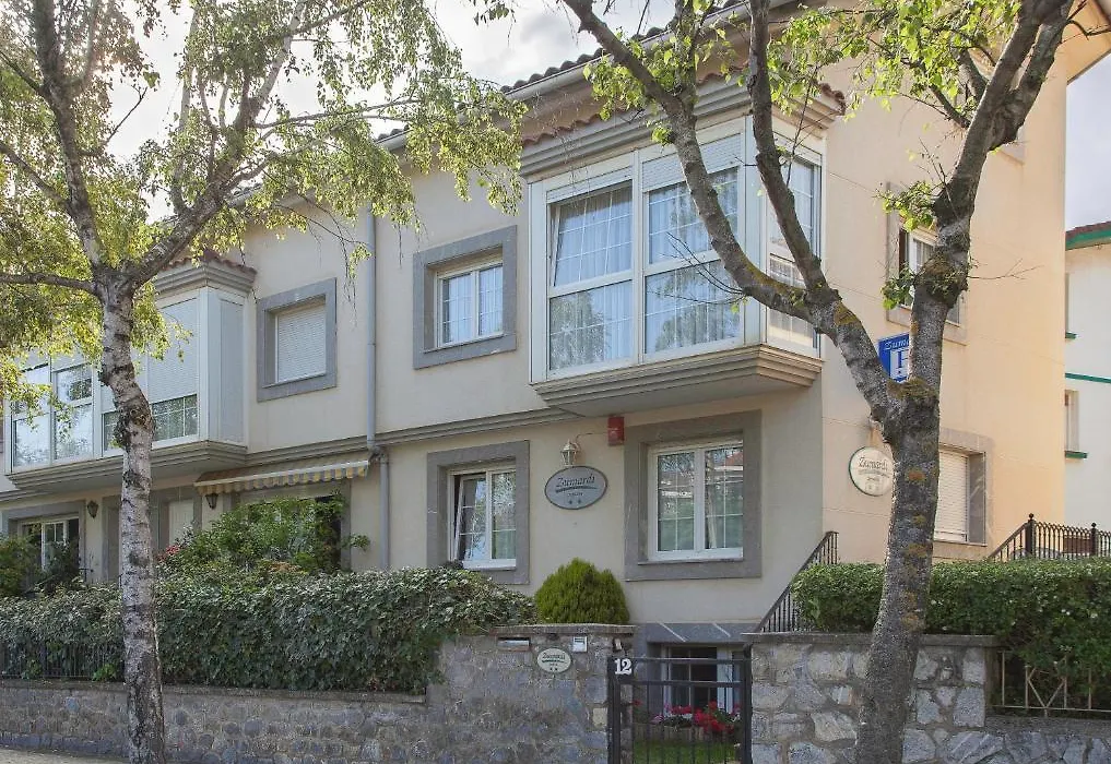 Pension Zumardi-1