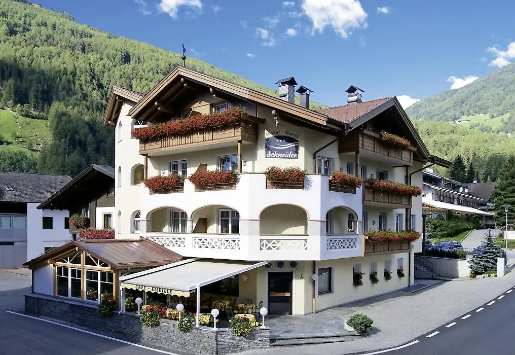 Hotel Garni Schneider-1