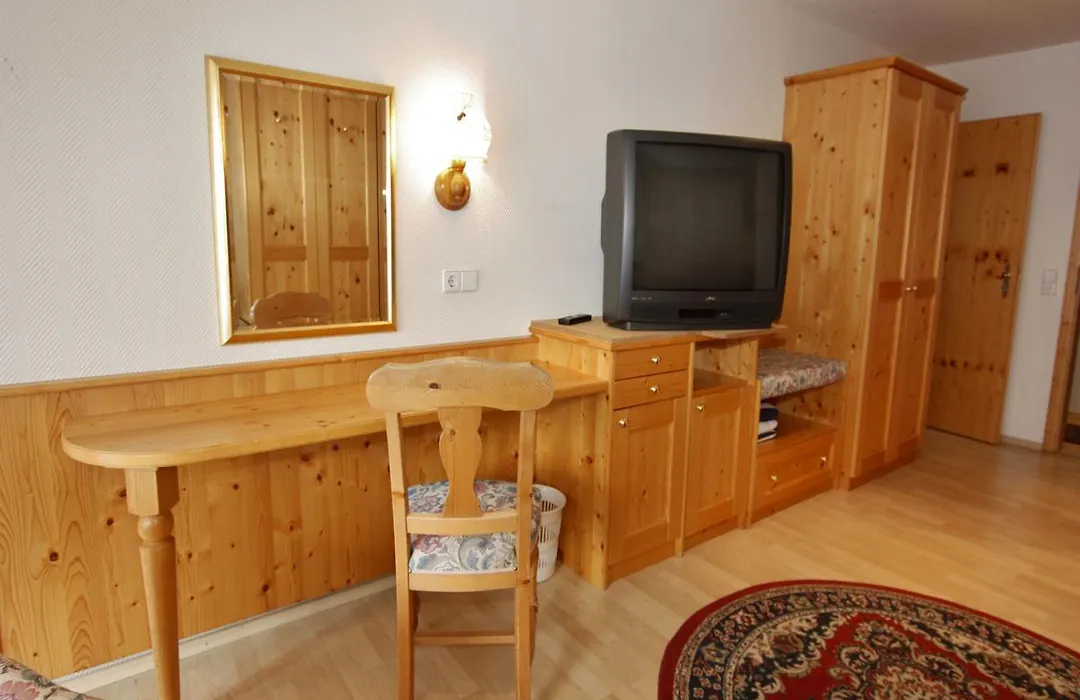 Schwarzwaldgasthof Hotel Schwanen-1