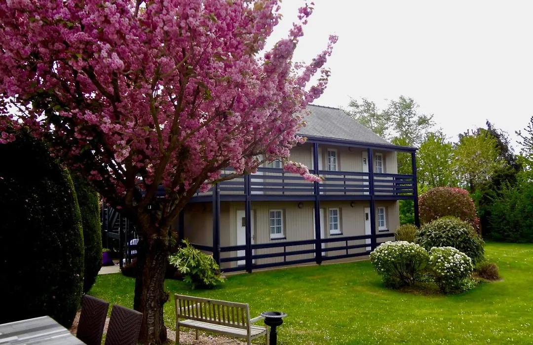Hotel Nuit Et Jour - La Maison De Lucile-1