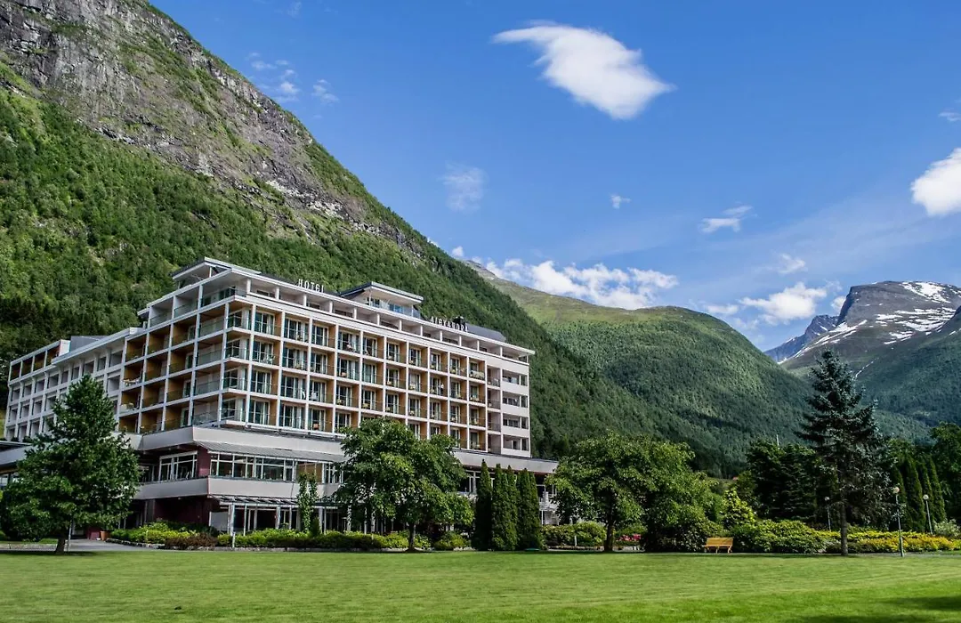 Hotel Alexandra Loen-1