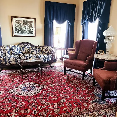Red Bluff Cottage-2
