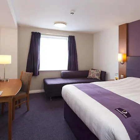 Premier Inn London Victoria-3
