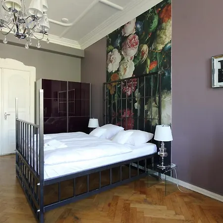 Arthotel Connection-2