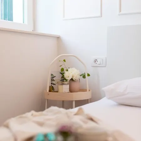 Sweet Rooms-3