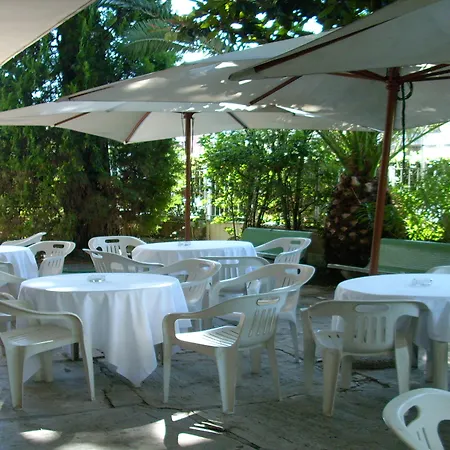 Hotel Consul-3