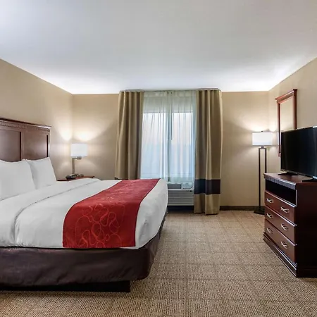 Comfort Suites Ennis-2