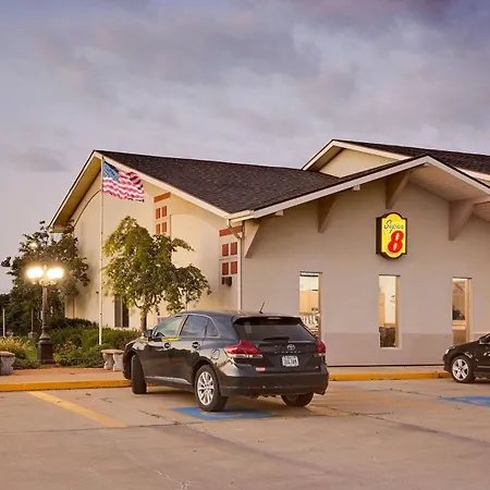 Super 8 By Wyndham Keokuk-3