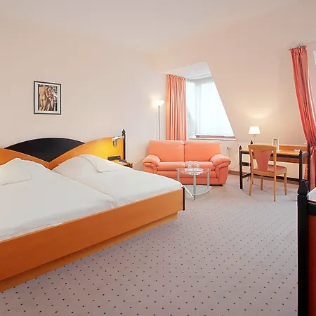 Tryp By Wyndham Kassel City Centre-3