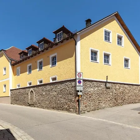Hotel Garni zum Schwan-3