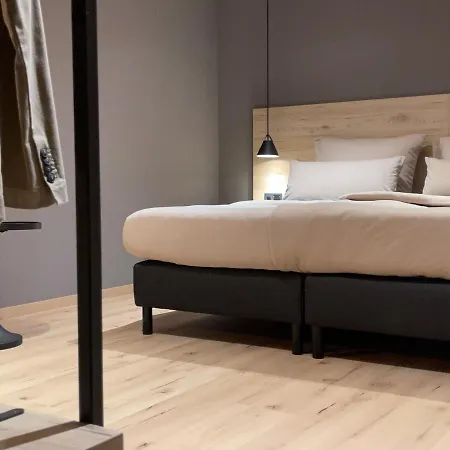Apartment34-2