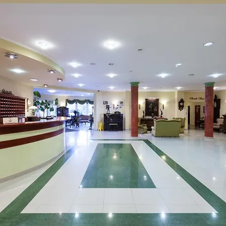 Bursztyn - Bernstein Apartments-3