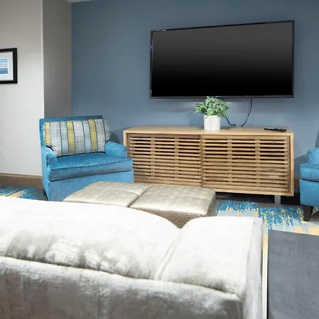 Staybridge Suites - Summerville By Ihg-3