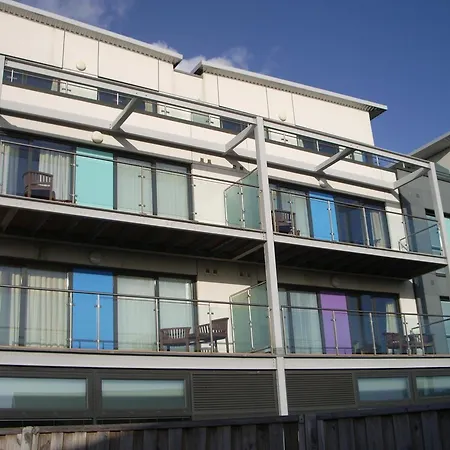 Liberty Wharf Apartments-2