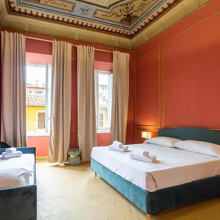 Residenza D'Epoca White Room-2