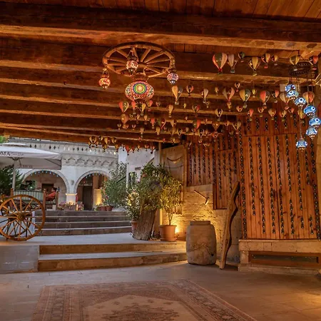 Roma Cave Suite-3