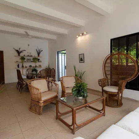 Casa Itza-2