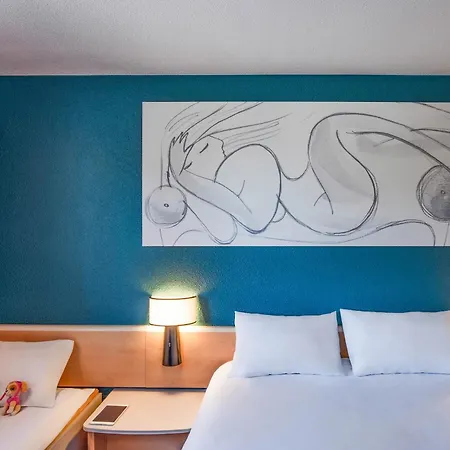 ibis Orléans Nord Saran-3