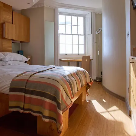 Drakes Hotel-2