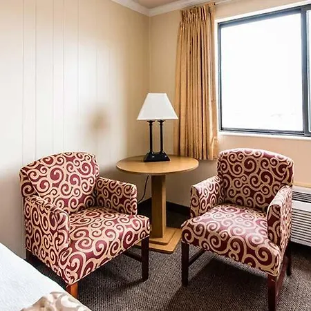 Western Inn - Tremonton, Utah-2
