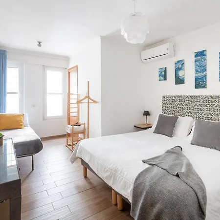 Retro Guest House-2