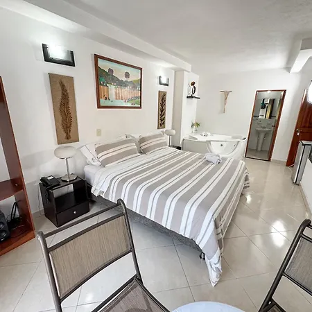 Hotel Puerto Bahia-3