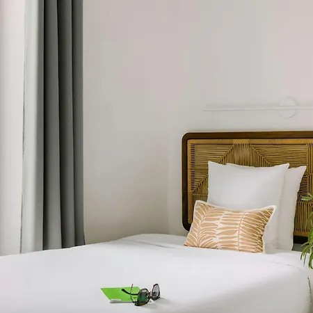 Crisol Lumiere Hotel-3