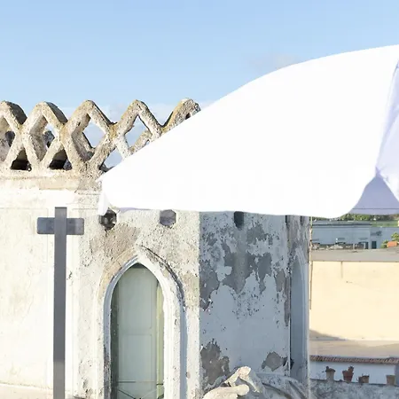 White 1903 - Rooftop Pool & Luxury Rooms-3