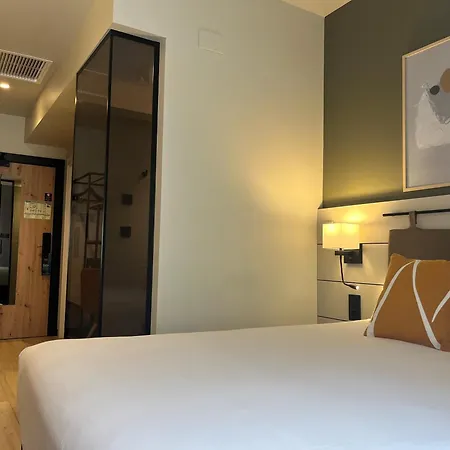 Voco Bilbao - City By Ihg-2
